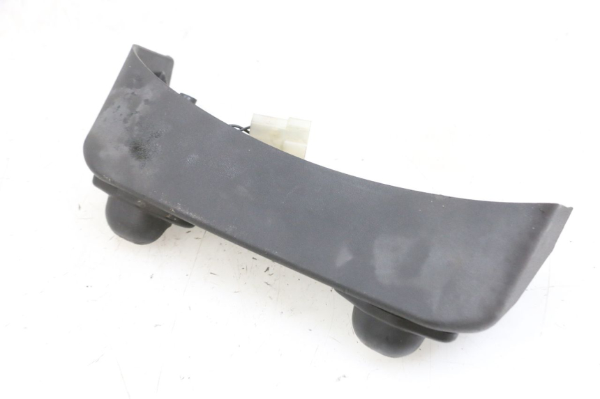 photo de LUZ MATRICULA PIAGGIO MP3 RL 250 (2006 - 2010) - Zoom estado de uso