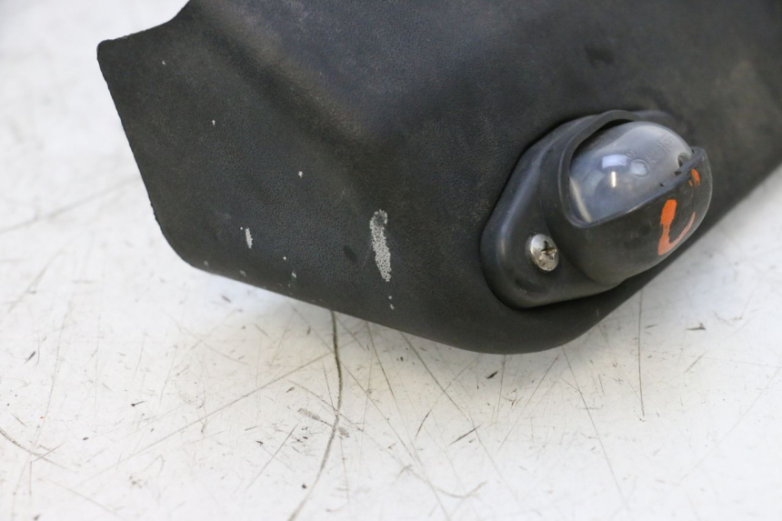 photo de LUZ MATRICULA PIAGGIO MP3 RL 250 (2006 - 2010) - Otra perspectiva