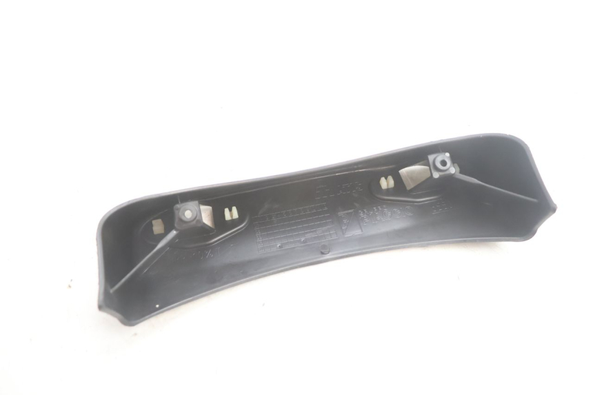photo de LUZ MATRICULA PIAGGIO MP3 500 (2011 - 2015) - Otra perspectiva