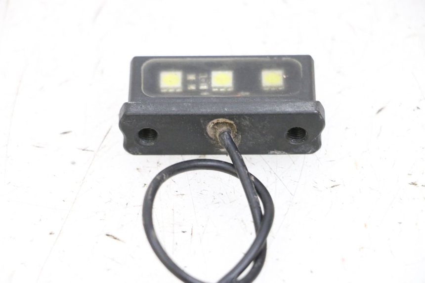 photo de LUZ MATRICULA YAMAHA MT-07 MT07 ABS 700 (2018 - 2020) - Detalle de la pieza