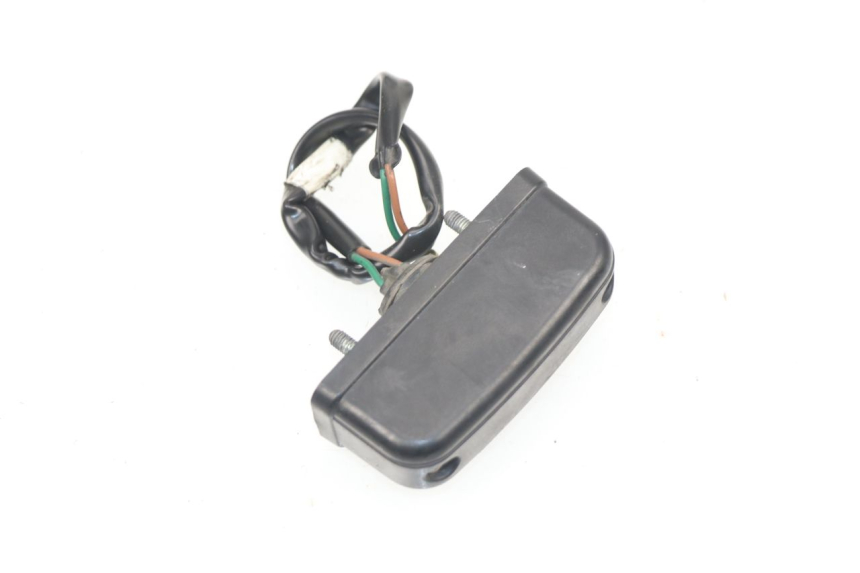 photo de LUZ MATRICULA HONDA PCX (JF28) 125 (2009 - 2011) - Zoom estado de uso