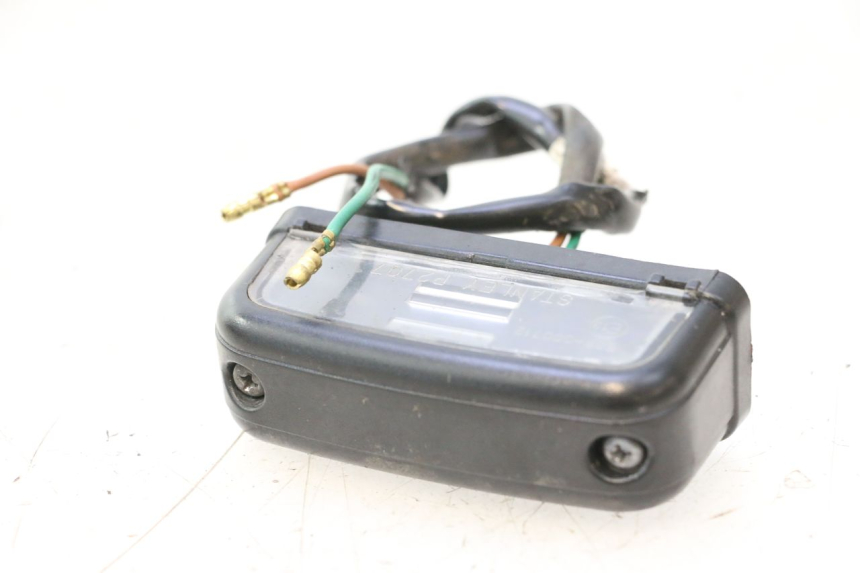 photo de LUZ MATRICULA HONDA PCX (JF28) 125 (2009 - 2011) - Zoom estado de uso