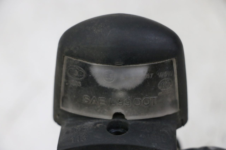 photo de LUZ MATRICULA PEUGEOT SATELIS 125 (2013 - 2018) - Detalle de la pieza