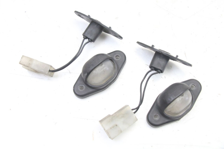 photo de LUZ MATRICULA PIAGGIO MP3 LT 400 (2007 - 2012) - Zoom estado de uso