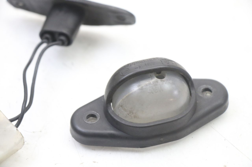 photo de LUZ MATRICULA PIAGGIO MP3 LT 400 (2007 - 2012) - Otra perspectiva