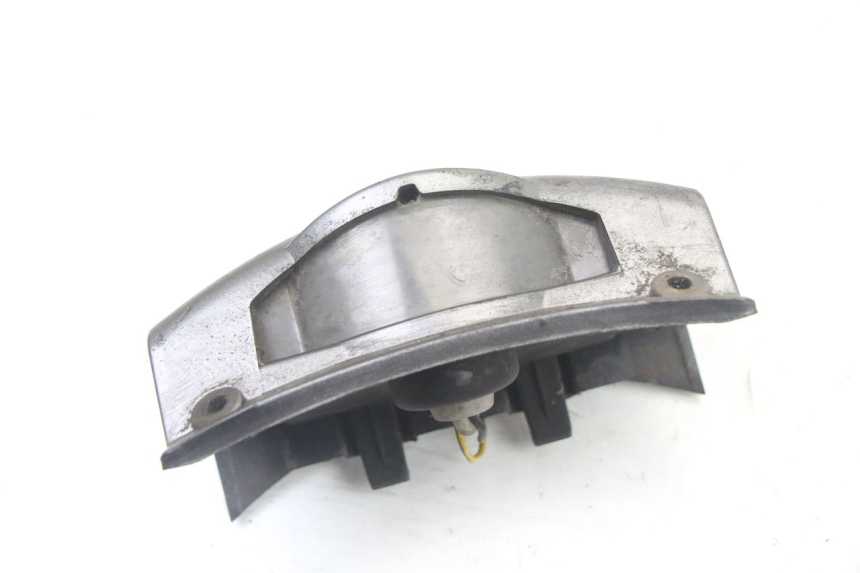 photo de LUZ MATRICULA PIAGGIO VESPA GRANTURISMO 125 (2003 - 2007) - Detalle de la pieza