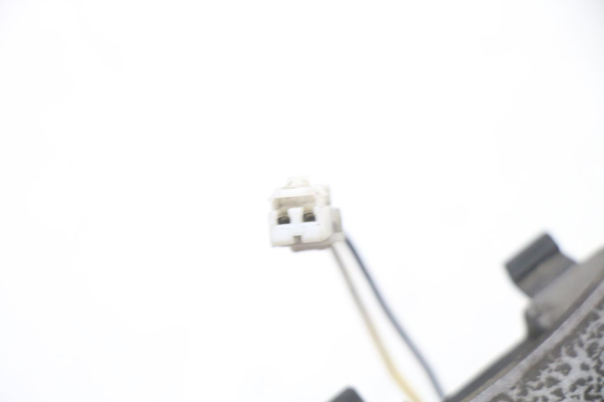 photo de LUZ MATRICULA PIAGGIO VESPA GRANTURISMO 125 (2003 - 2007) - Primer plano técnico