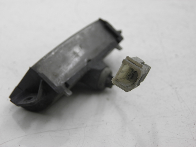 photo de LUZ MATRICULA PIAGGIO X8 125 (2004 - 2007) - Detalle de la pieza