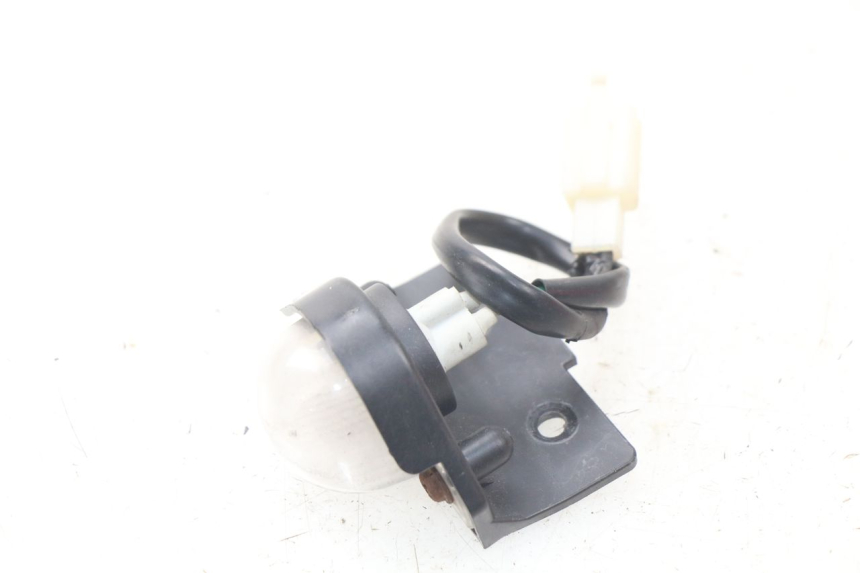 photo de LUZ MATRICULA DAELIM S2 FI 125 (2008 - 2017) - Detalle de la pieza