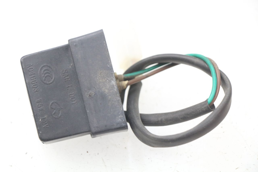 photo de LUZ MATRICULA RAZZO STEED 125 (2012 - 2018) - Otra perspectiva