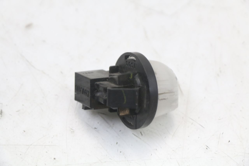 photo de LUZ MATRICULA SUZUKI BURGMAN 125 (2018 - 2021) - Zoom estado de uso