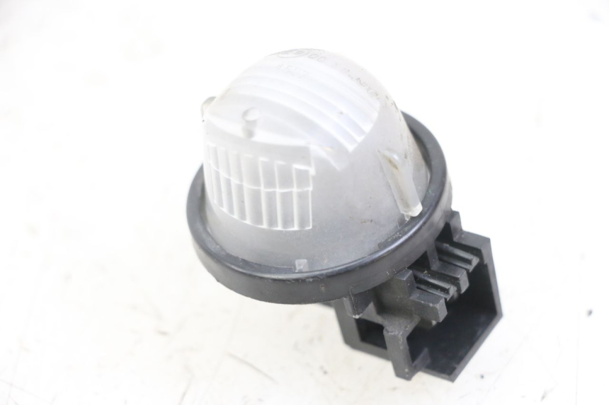 photo de LUZ MATRICULA SUZUKI BURGMAN 125 (2018 - 2021) - Vista principal