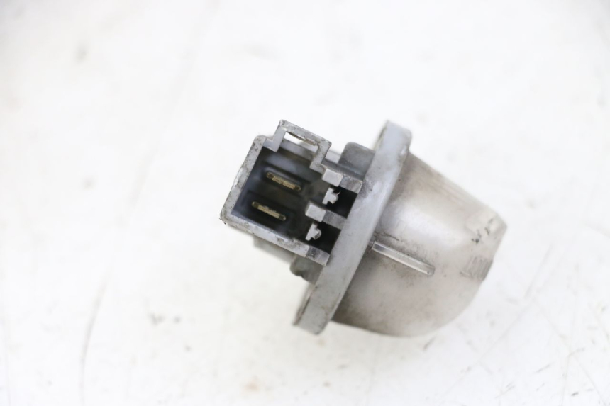 photo de LUZ MATRICULA SUZUKI BURGMAN 125 (2015 - 2017) - Zoom estado de uso