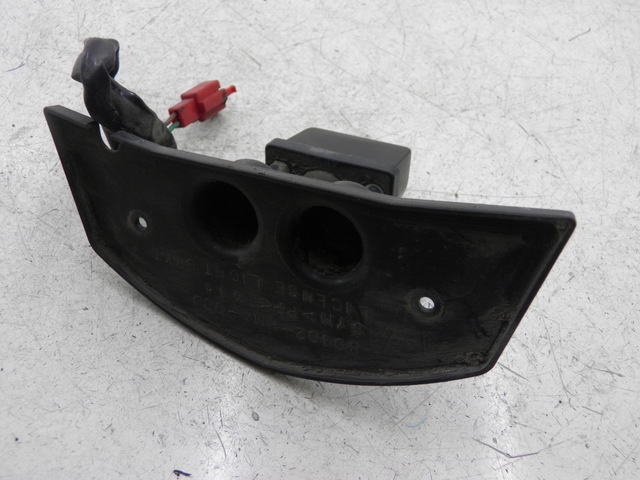 photo de LUZ MATRICULA SYM GTS 125 (2005 - 2008) - Vista principal