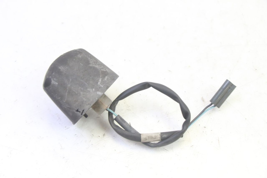 photo de LUZ MATRICULA YAMAHA X-MAX XMAX 250 (2006 - 2009) - Zoom estado de uso