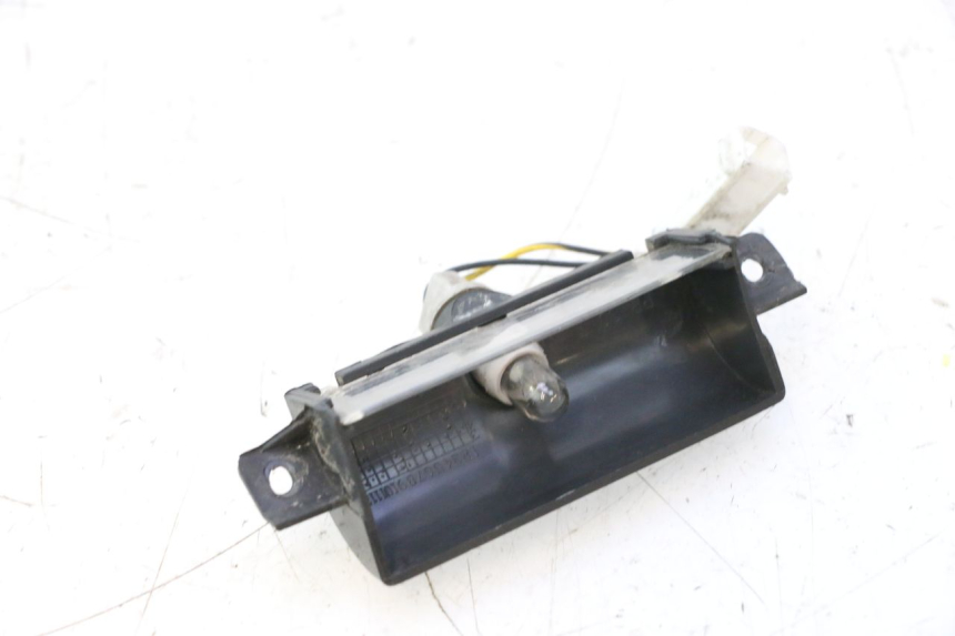 photo de LUZ MATRICULA PIAGGIO X8 STREET 125 (2006 - 2007) - Primer plano técnico