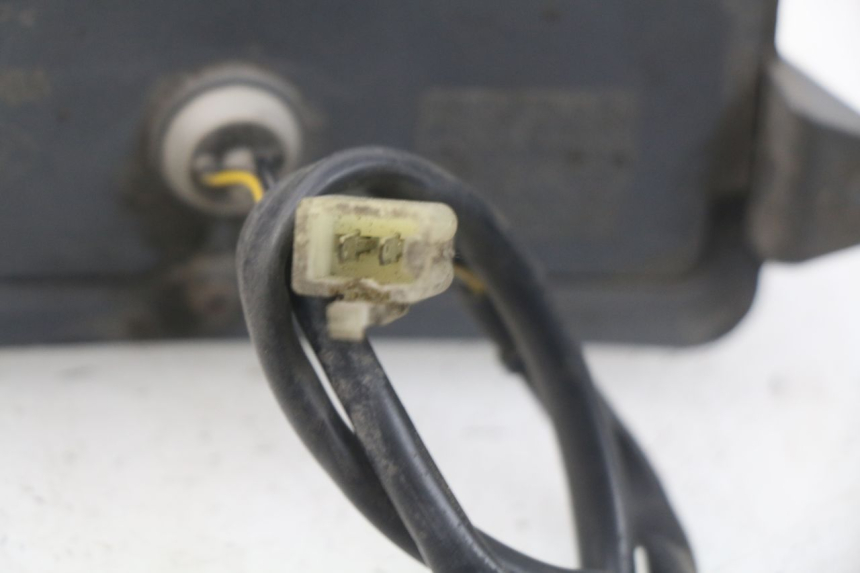 photo de ILUMINACIóN DE MATRíCULA PIAGGIO X9 EVOLUTION 125 (2003 - 2007) - Otra perspectiva