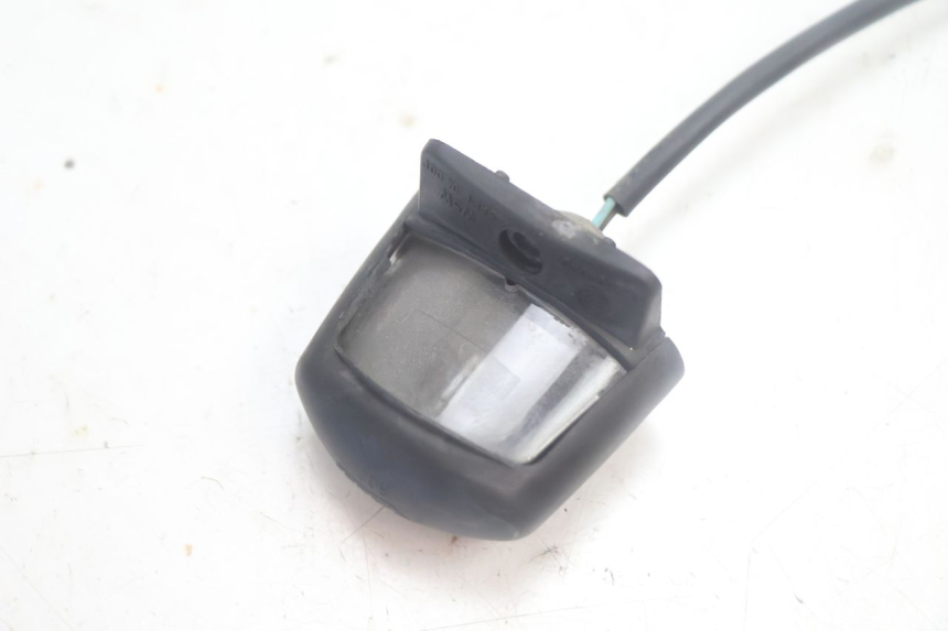 photo de ILUMINACIóN DE MATRíCULA YAMAHA YP MAJESTY 125 (2007 - 2010) - Detalle de la pieza