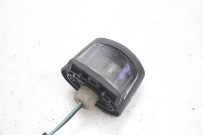 photo de LUZ MATRICULA YAMAHA YP MAJESTY 125 (2002 - 2006) - Otra perspectiva