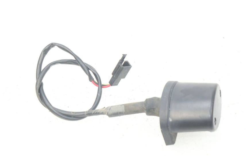 photo de ILUMINACIóN DE MATRíCULA KAWASAKI Z S 750 (2003 - 2006) - Zoom estado de uso