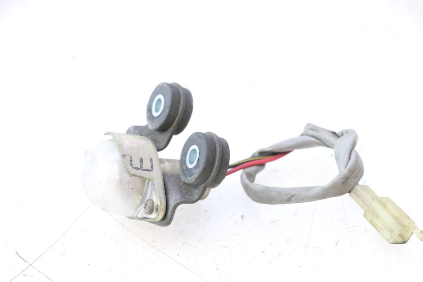 photo de LUZ MATRICULA KAWASAKI ZZR 600 (1995 - 2004) - Otra perspectiva