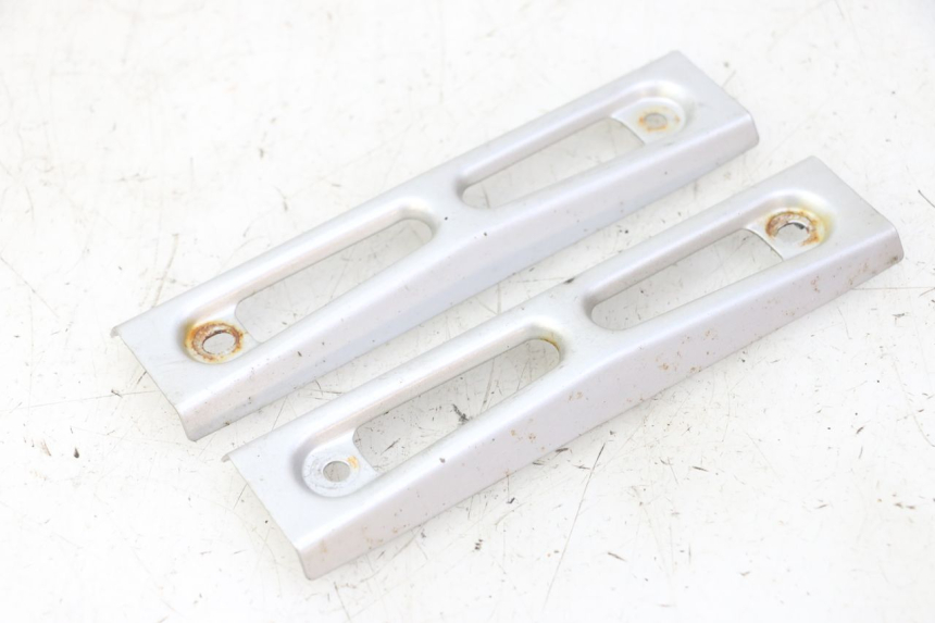 photo de RADIADOR CUBIERTA YAMAHA FZ6 FAZER S2 600 (2007 - 2011) - Vista principal