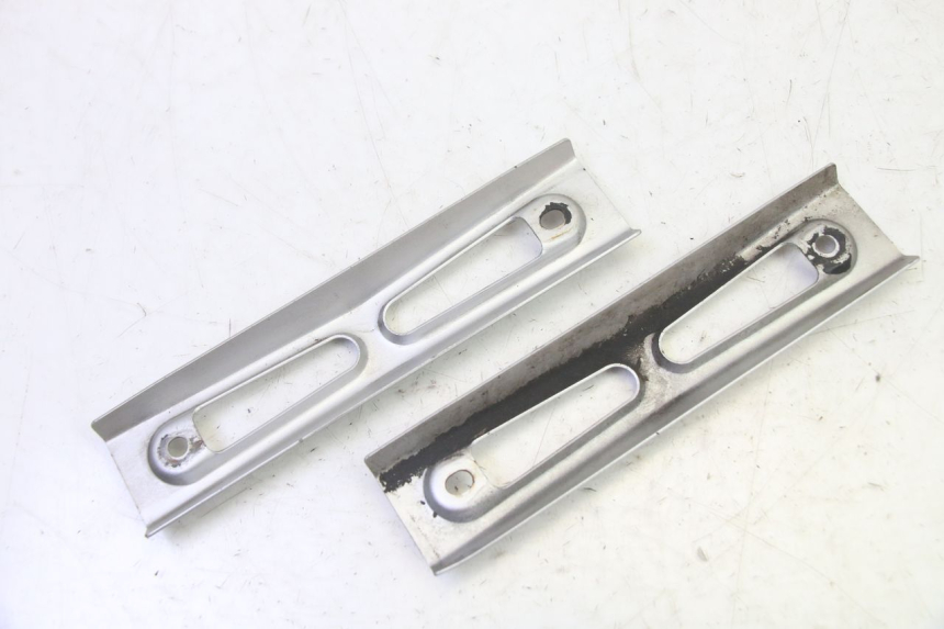 photo de RADIADOR CUBIERTA YAMAHA FZ6 N FAZER 600 (2004 - 2006) - Zoom estado de uso