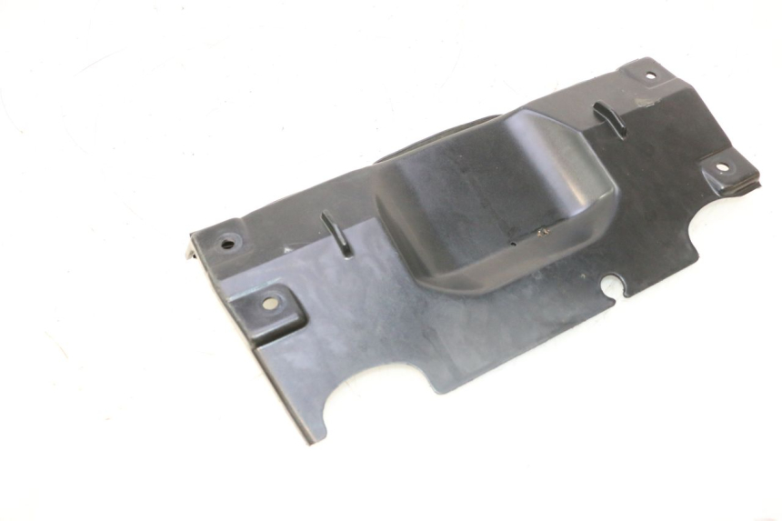 photo de RADIADOR CUBIERTA KAWASAKI GPX F ZX750F 750 (1986 - 1990) - Detalle de la pieza