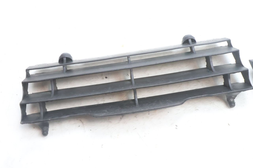 photo de RADIADOR CUBIERTA HUSABERG TE 250 (2011 - 2014) - Primer plano técnico