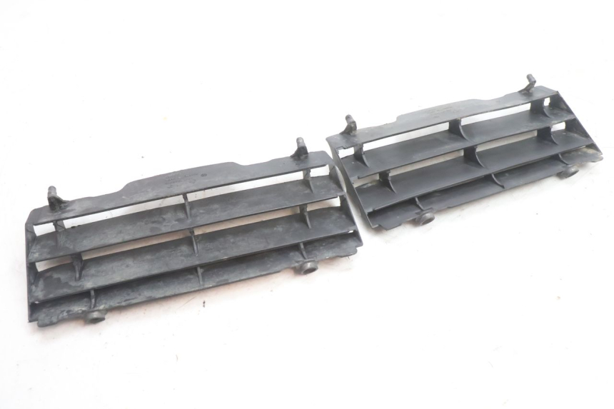 photo de RADIADOR CUBIERTA HUSABERG TE 250 (2011 - 2014) - Detalles de los puntos de fijación