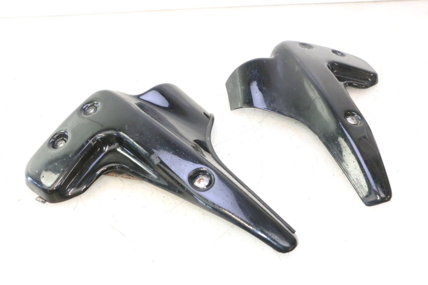 photo de RADIADOR CUBIERTA YAMAHA XJR 1300 (1998 - 2002) - Otra vista del artículo
