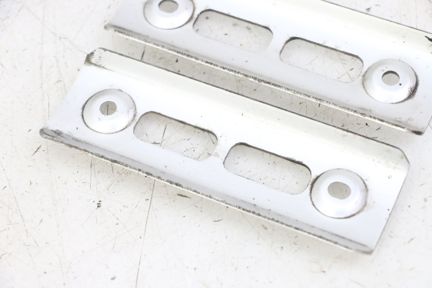 photo de RADIADOR CUBIERTA YAMAHA FZS FAZER 600 (2001 - 2003) - Detalle de la pieza