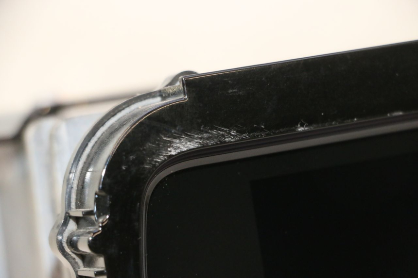 photo de PANTALLA MULTIMEDIA HARLEY DAVIDSON ROAD GLIDE FLTRXSE 1920 (2018 - 2022) - Detalles de los puntos de fijación