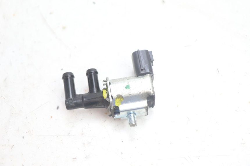 photo de ELECTROVÁLVULA CANISTER PIAGGIO ZIP IGET 4T 50 (2021 - 2023) - Vista principal