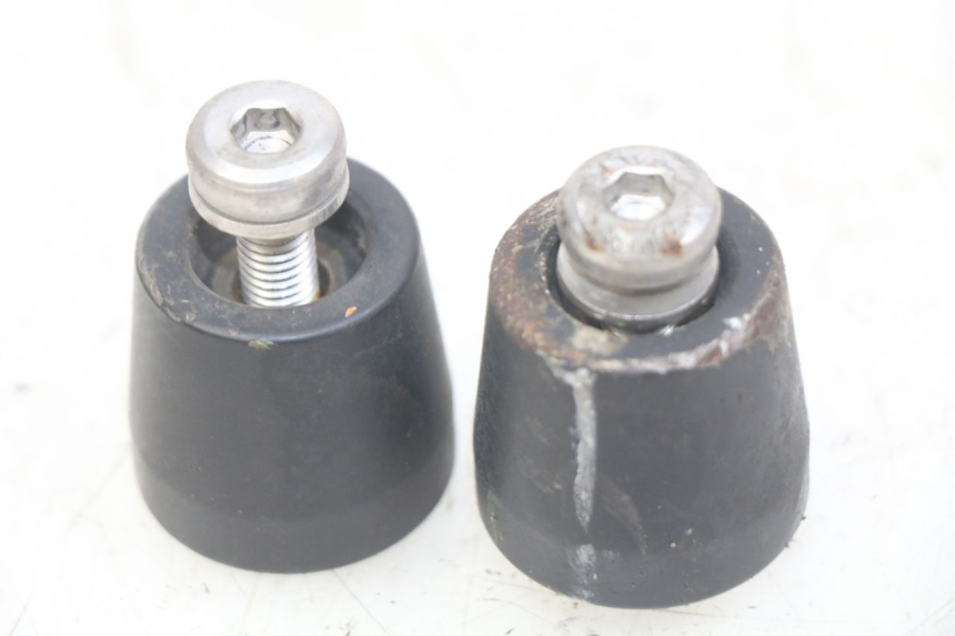 photo de PUNTA DE MANILLAR KYMCO AGILITY 16+ 4T 50 (2018 - 2023) - Vista principal