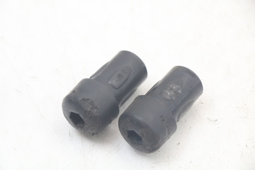 photo de PUNTA DE MANILLAR KYMCO AGILITY 4T 50 (2018 - 2022) - Detalle de la pieza