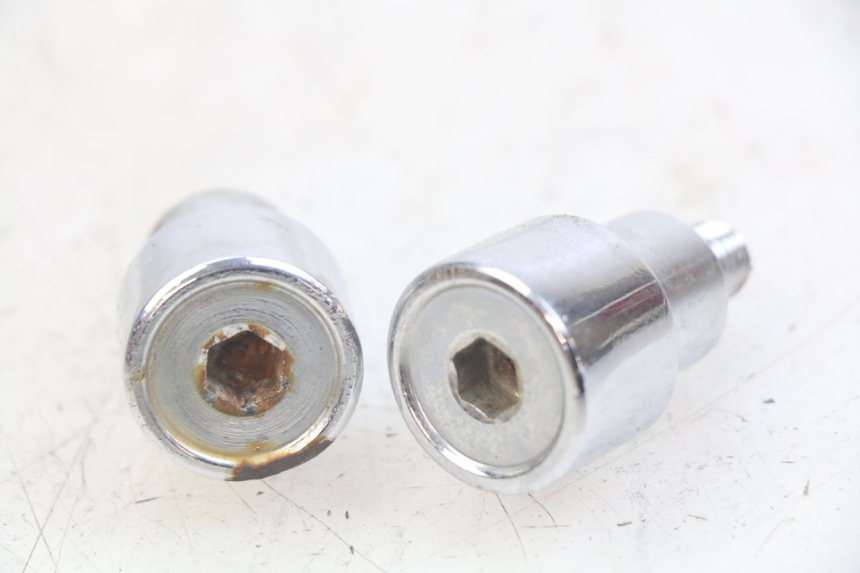 photo de PUNTA DE MANILLAR NECO ALEXONE 125 (2017 - 2024) - Zoom estado de uso