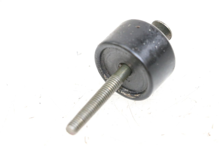 photo de PUNTA DE MANILLAR JONWAY AZTRAL 125 (2008 - 2017) - Detalle de la pieza