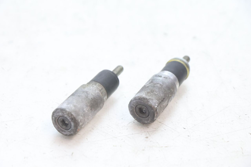 photo de EXTREMOS MANILLAR MBK BOOSTER SPIRIT 50 (2004 - 2017) - Detalle de la pieza