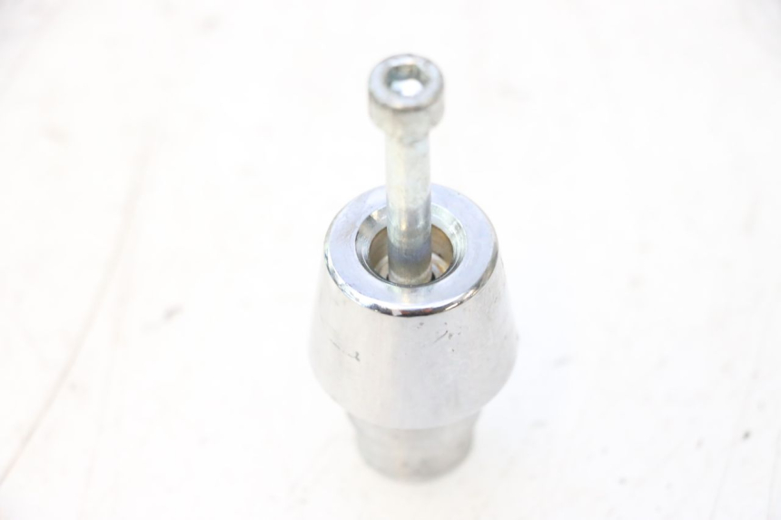 photo de PUNTA DE MANILLAR PEUGEOT CITYSTAR 2T 50 (2018 - 2021) - Detalle de la pieza