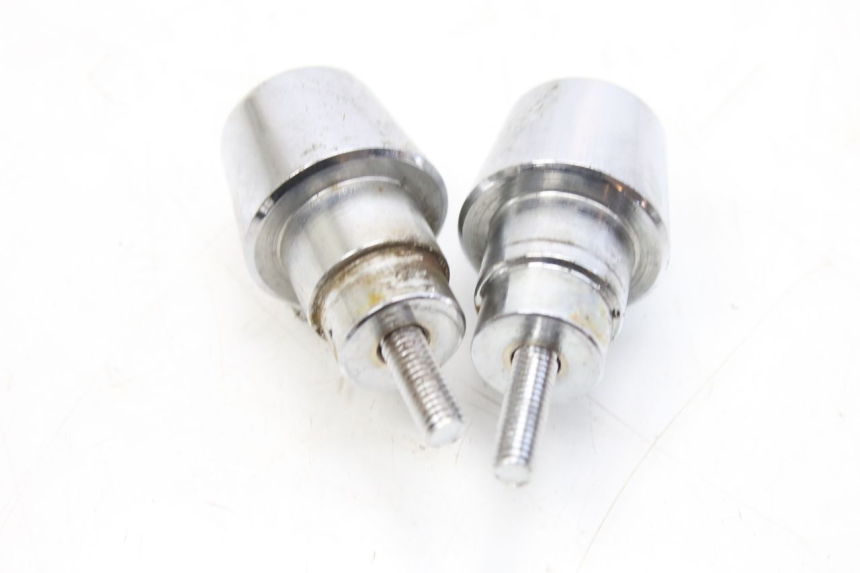 photo de PUNTA DE MANILLAR PEUGEOT CITYSTAR 50 (2013 - 2017) - Primer plano técnico