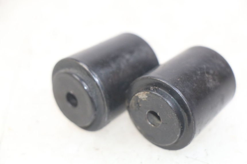 photo de PUNTA DE MANILLAR SYM CROX 4T 50 (2016 - 2023) - Detalle de la pieza