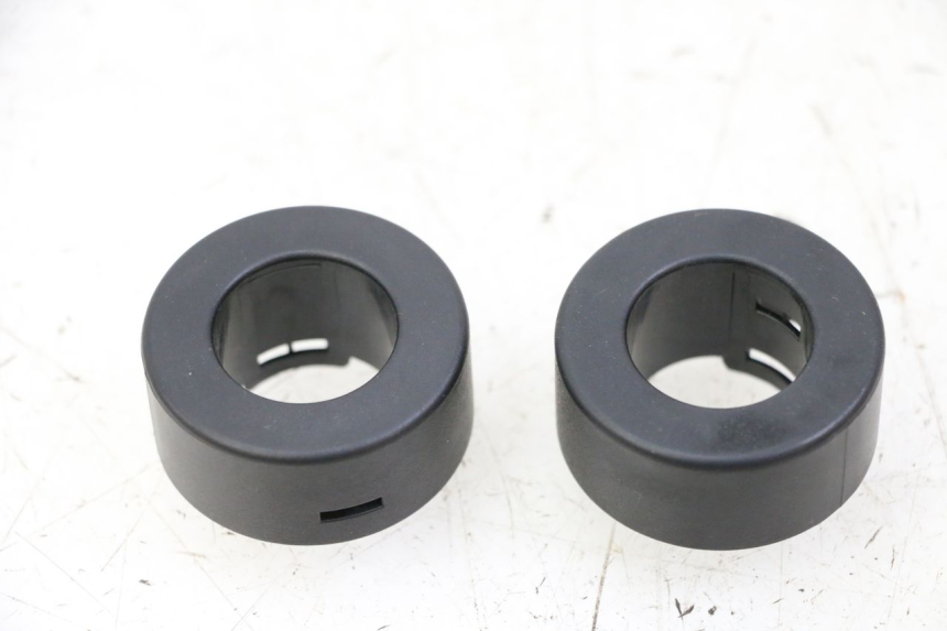 photo de EMBOUT DE GUIDON SEGWAY NINEBOT E2 1 - Vista principal