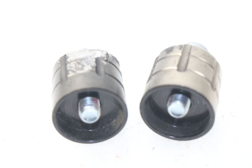 photo de EXTREMOS MANILLAR KAWASAKI GPZ S 500 (1994 - 2005) - Detalle de la pieza