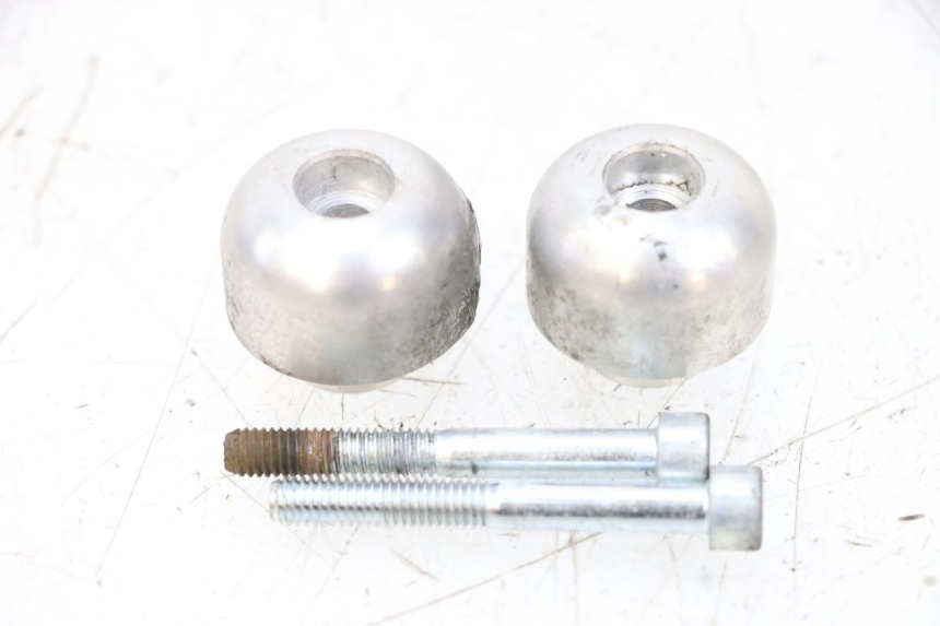 photo de EXTREMOS MANILLAR SUZUKI GSXR GSX-R 1000 (2003 - 2004) - Primer plano técnico