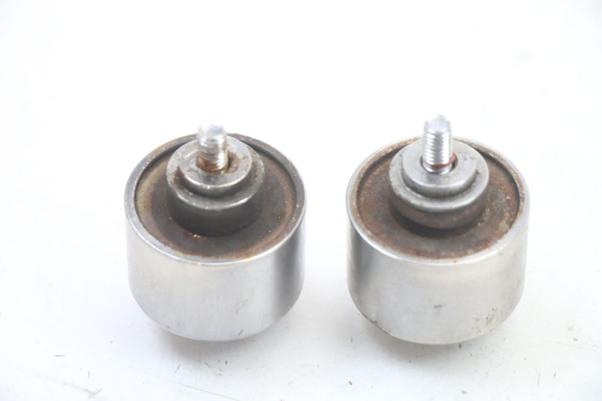 photo de PUNTA DE MANILLAR HONDA FES S-WING SWING ABS 125 (2007 - 2015) - Primer plano técnico