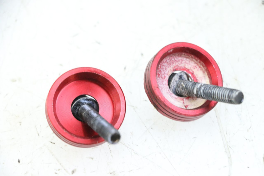 photo de EXTREMOS MANILLAR KIDEN KD125-G 125 (2018 - 2022) - Detalle de la pieza