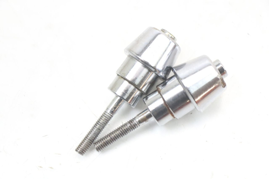 photo de EXTREMOS MANILLAR PEUGEOT KISBEE 2T 50 (2018 - 2022) - Detalle de la pieza