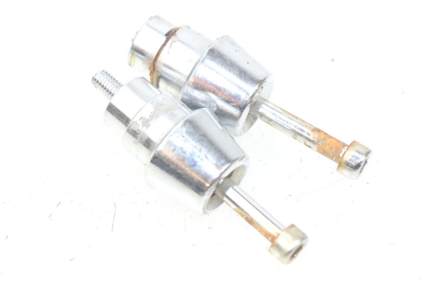 photo de EXTREMOS MANILLAR PEUGEOT KISBEE 4T 50 (2018 - 2022) - Zoom estado de uso