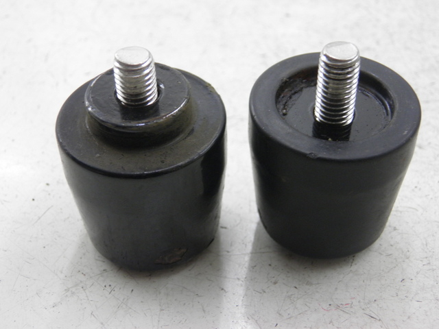 photo de EXTREMOS MANILLAR KYMCO AGILITY CITY 16P 125 (2015 - 2021) - Zoom estado de uso